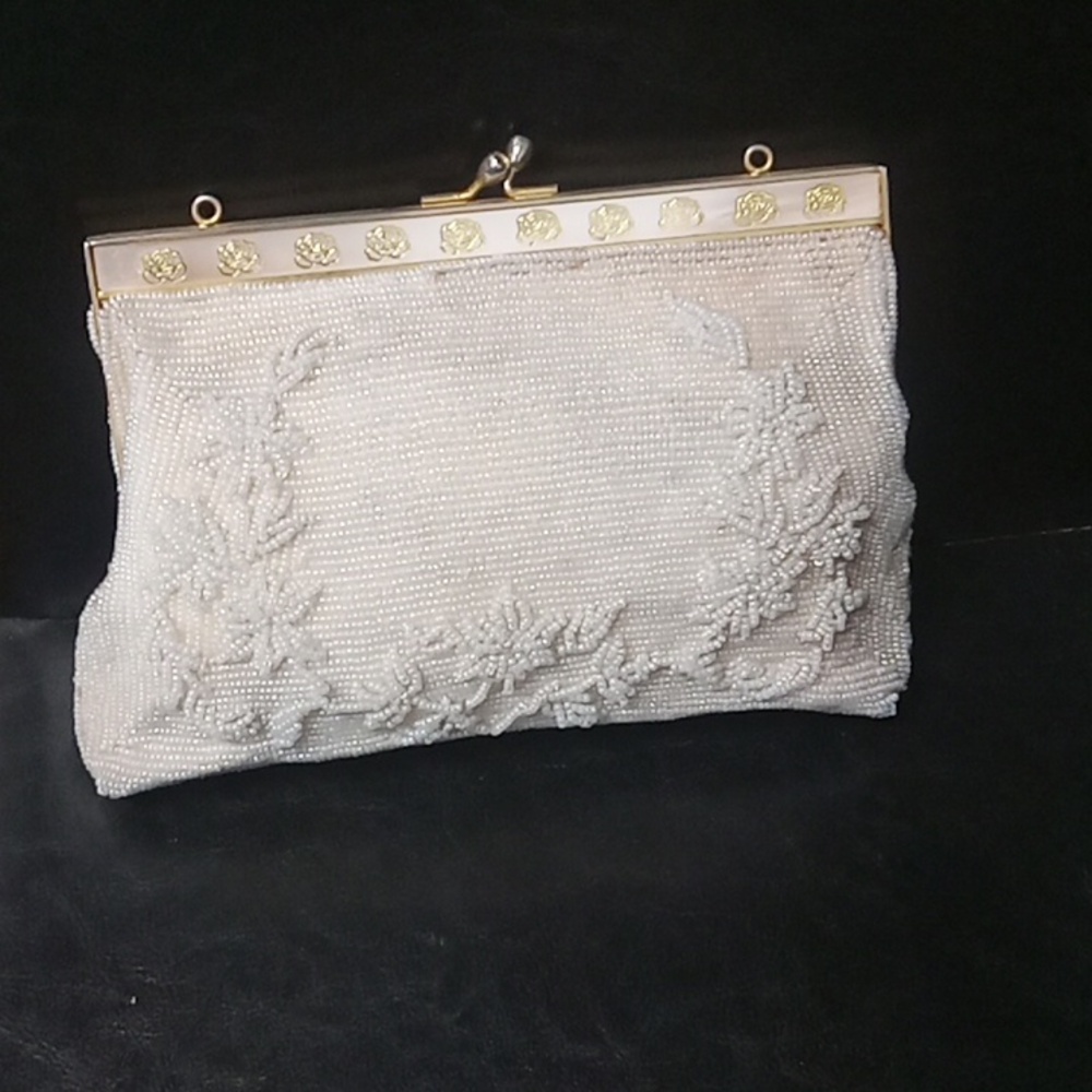 Walborg, hand beaded Vintage ladies handbag